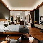 Do & Co Отель 5*