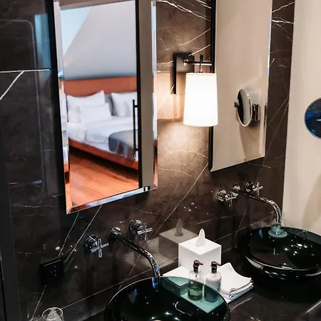 ホテル Do & Co 5*