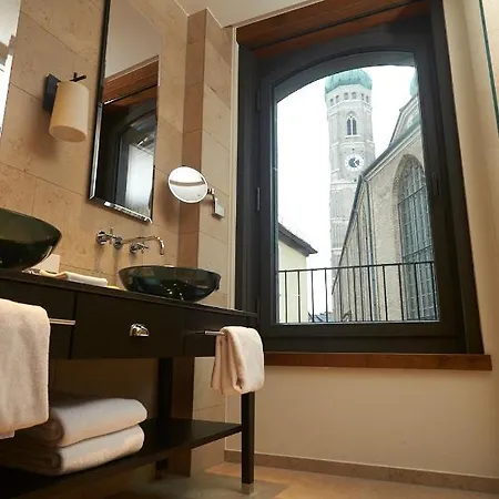 Do & Co 5* 慕尼黑