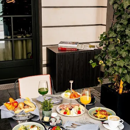 Do & Co Hotel 5*